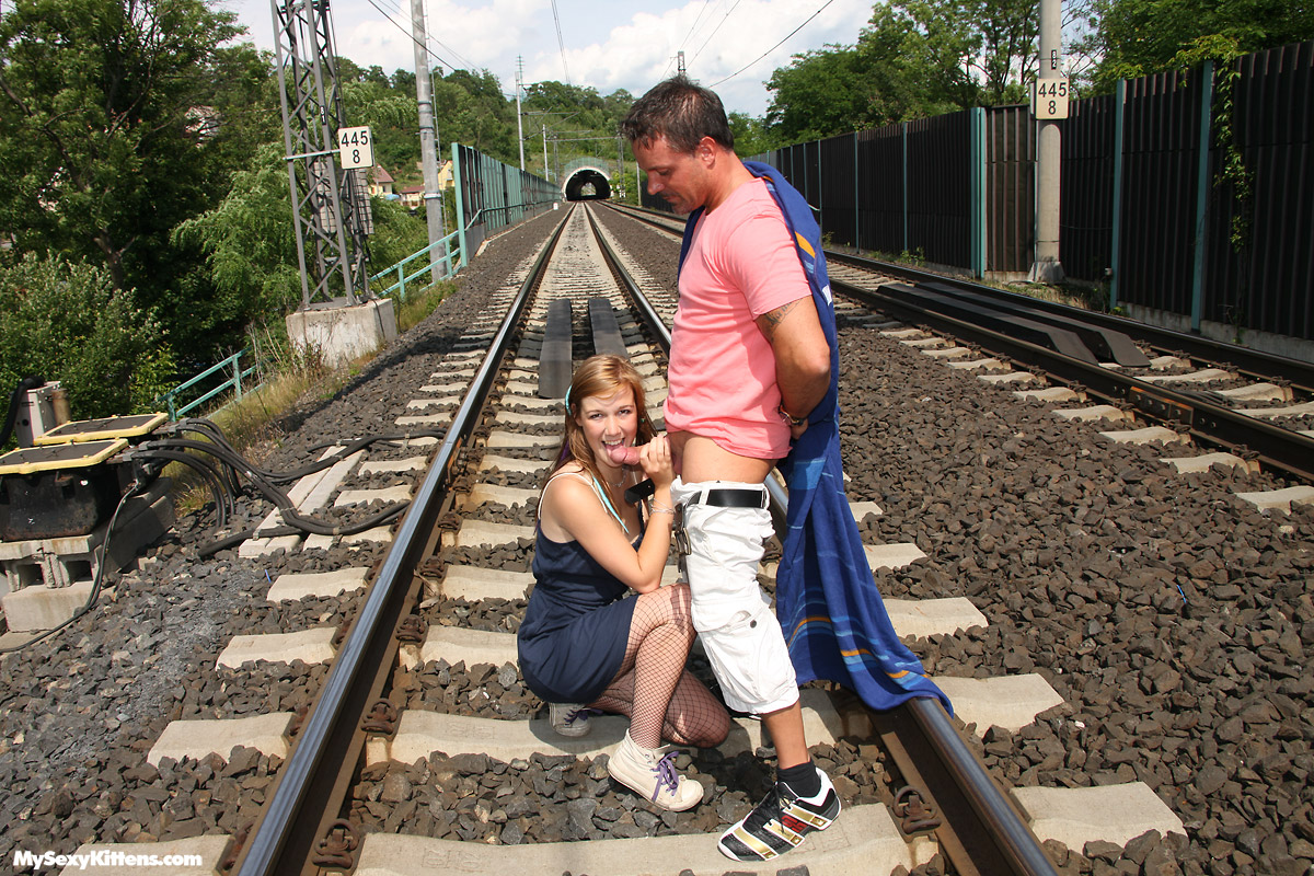 Horny teen and her boyfriend have sex beside train tracks - NakedPics