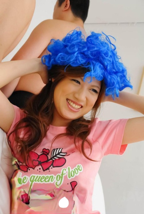 Japanese girl Shirosaki Karin dons various head coverings while having sex