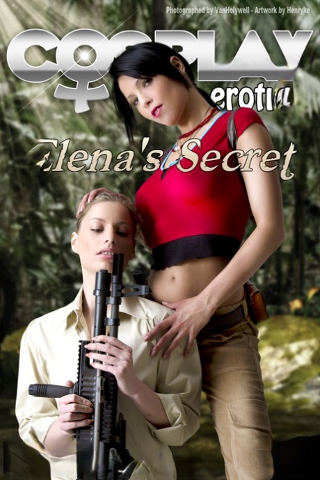 Lesbiska cosplayare tungkysser och slickar gevärspipor innan de visar sina bröst