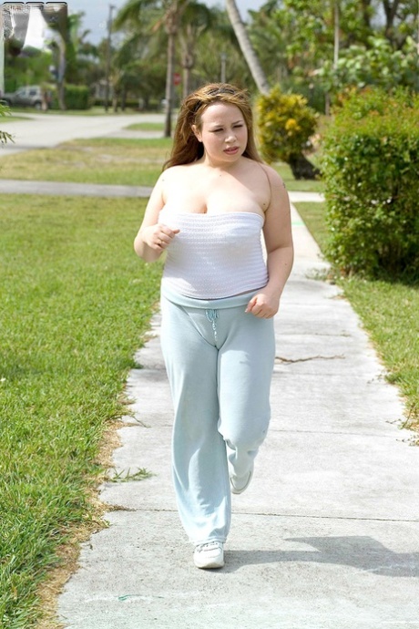 Hot chubby Kerra Dawson jogs braless and lets BF suck her huge tits