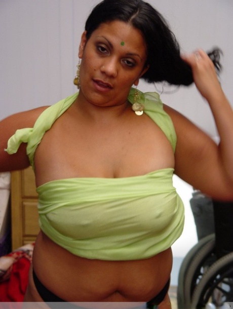 Indian BBW has sex with two men at the same time on a couch