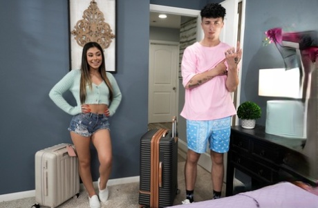 Latina teen Xxlayna Marie catches her stepbrother jerking off before they fuck