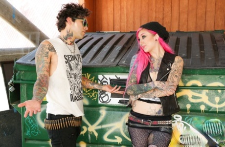 Tattooed alt chick with pink hair Kelsi Lynn getting fucked hard by bf