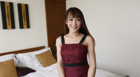 Hello Ladyboy performed by Mos Naked Pics