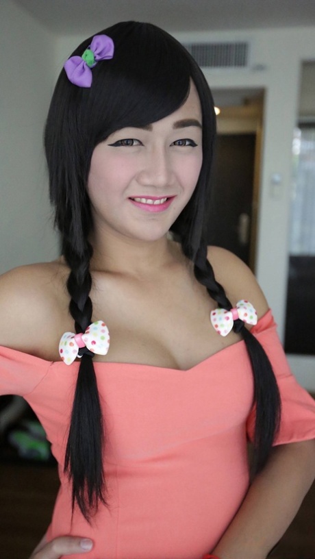 Hello Ladyboy featuring Gif Hot Porn Pics