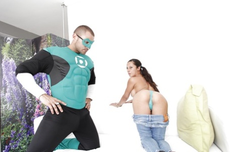 Juggy latina with shaved cunt sucks and fucks a huge meaty pole