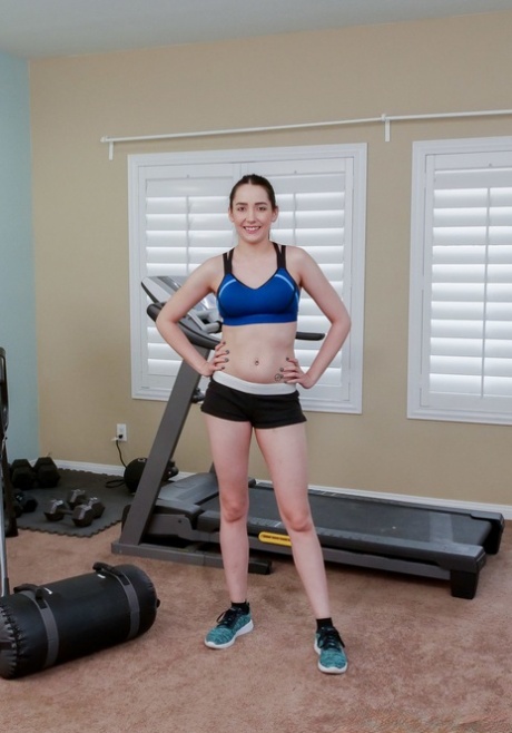 American fitness brunette Kyra Rose does some exercise butt naked