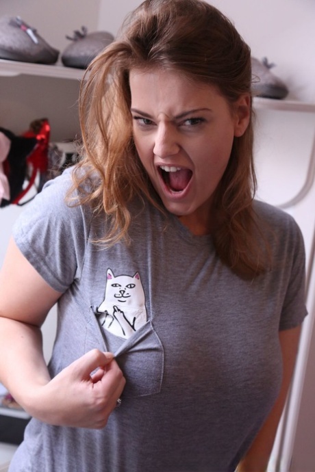 Pouze dráždit Kayla Louise, Kym Graham, Lottii Rose
