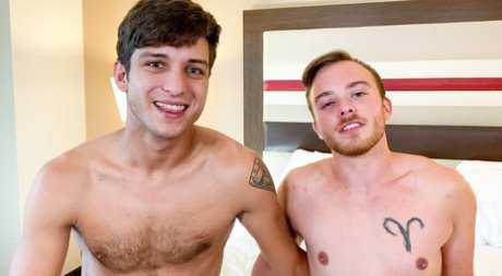 O rapaz gay excitado Luke Hudson dedos e fode o olho do cu de Elliot Finn num hotel