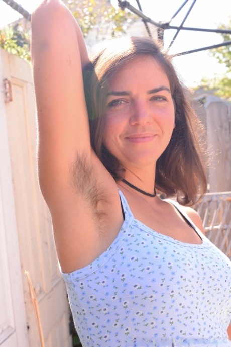 Amateur Katie Zucchini shows her hairy armpits & rubs her hairy clam outdoors