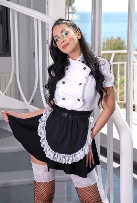 Latina maid Julia De Lucia gets fucked doggystyle and facialed by her boss