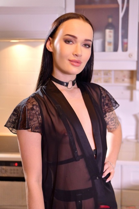 Świat Porno Sasha Sparrow