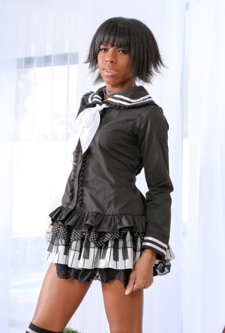 Black TGirls Crona Valentine