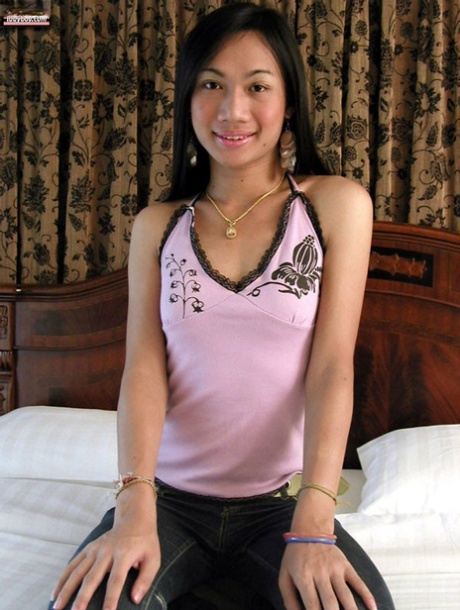 Asiatisches TGirl Jaen