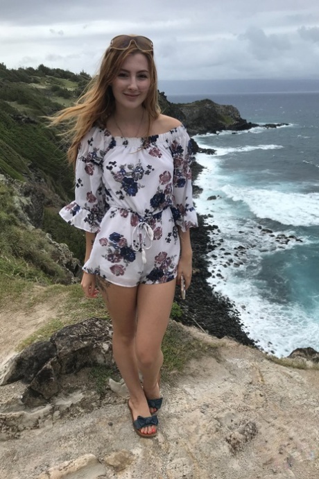 Petite teen Megan Winters shows her tiny tits & her hot ass while on vacation