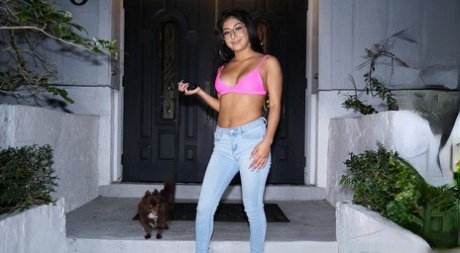 Hot Latina babe Binky Beaz enjoys wild outdoor sex and takes a facial