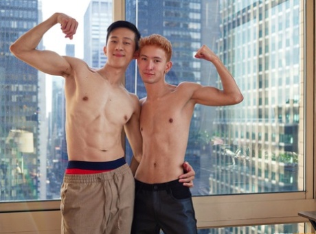 Asian twink Tyler Wu gets fucked doggystyle by his gay boyfriend Justin Berry