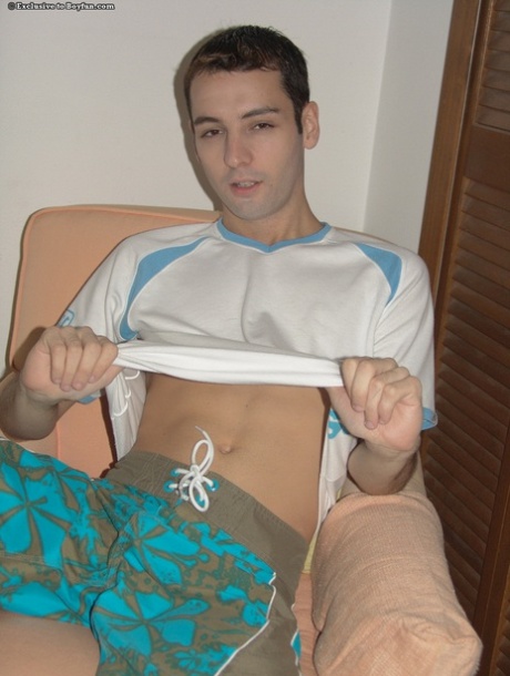 Boy Fun performed by Diego 1 Nude Photos