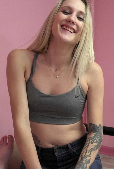 Blonde babe Josie Jewells shows her tiny tits after giving a POV blowjob