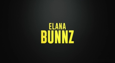 Brazzers Network Elana Bunnz, GI Joey