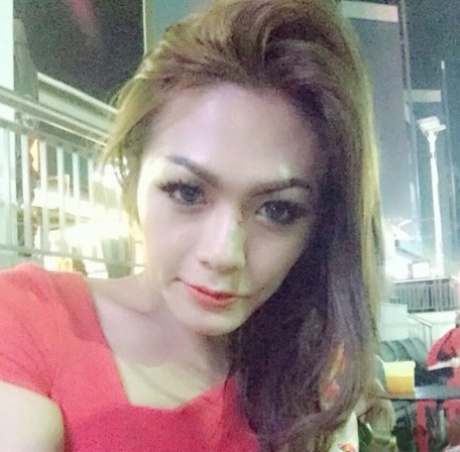 Hallo Ladyboy
