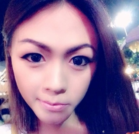 Hallo Ladyboy