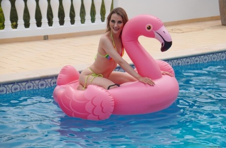 Arousiny Rubínové odstíny