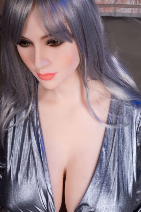 Sex Doll Queen