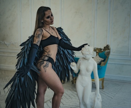 Sanktor performed by The Black Swan Sanktor Naked Images