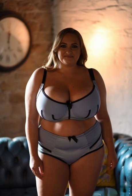Fat British model Sara Willis goes topless and exposes her giant breasts