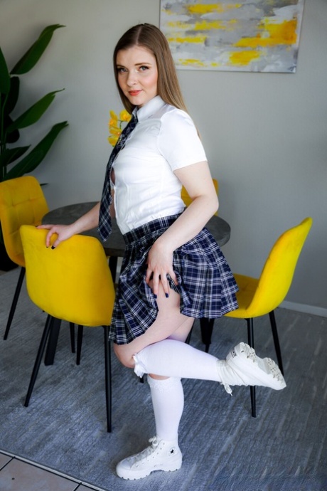 White coed Harlow West poses before interracial anal sex with a deliveryman