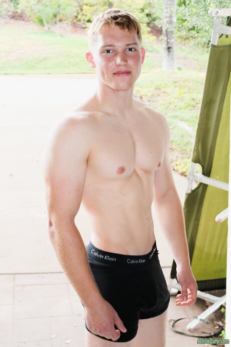 Active Duty performed by Jake Jordan Hot Images