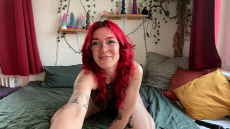 Ersties performed by Sofi M Porn Images
